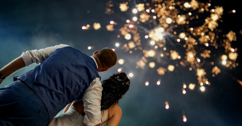 Comment organiser un feu d’artifice pour son mariage avec un professionnel?