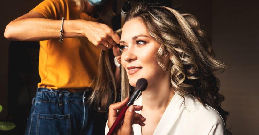 coiffure de mariage avec cheveux courts : découvrez des styles adaptés à chaque charme