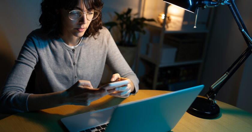 Pourquoi souhaiter bonne nuit à son amour à distance renforce votre relation ?