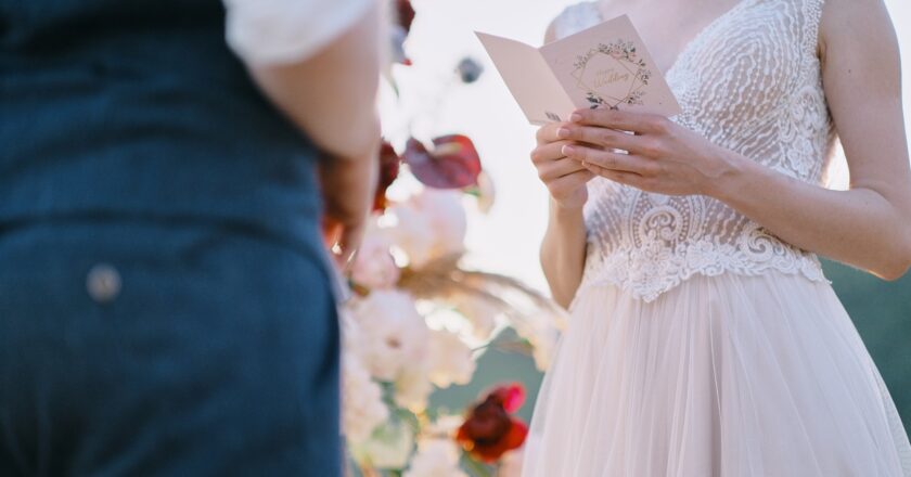 Astuces pour écrire un discours de mariage de maman pour son fils et sa belle-fille